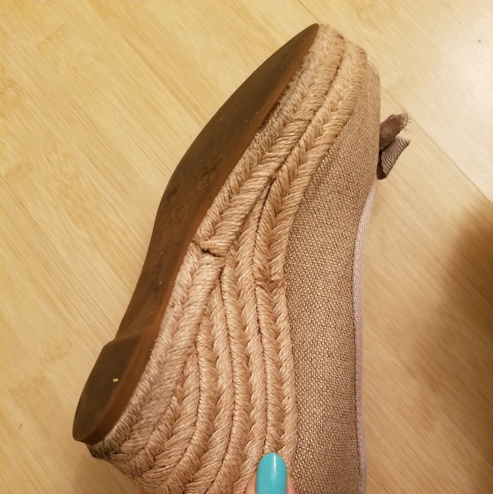 Shoes - Picture 7 of 7
